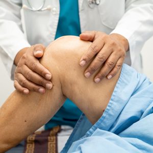 knee pain treatment clinic in Nesconset